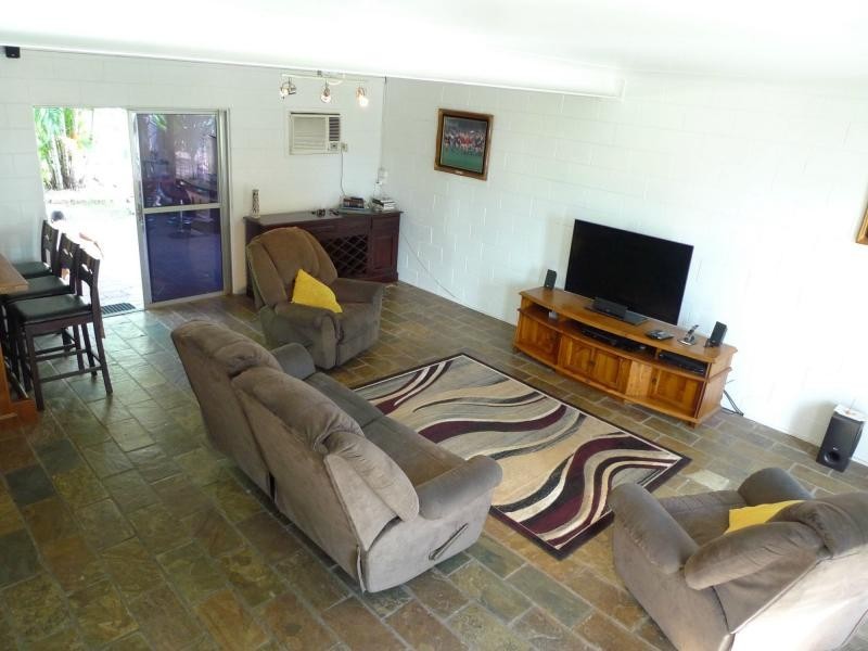 47 Banfield Drive, Mount Louisa QLD 4814