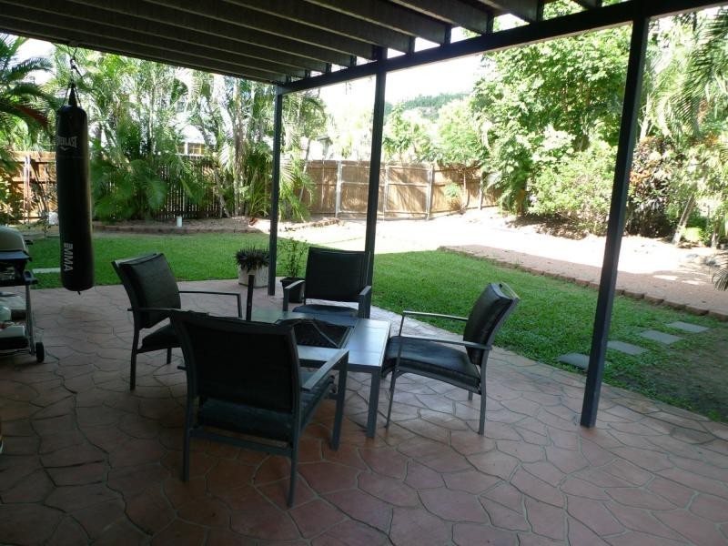 47 Banfield Drive, Mount Louisa QLD 4814