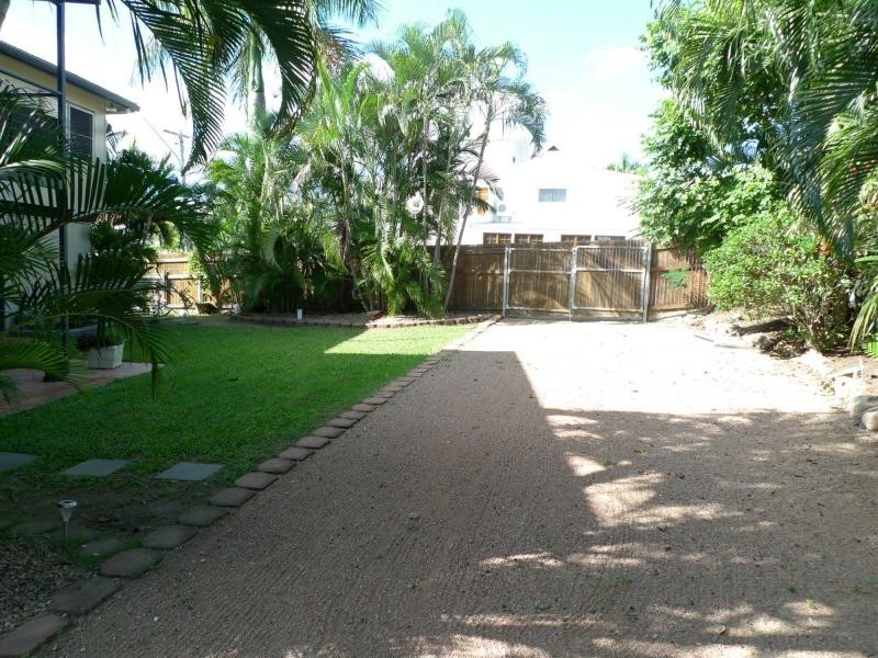 47 Banfield Drive, Mount Louisa QLD 4814