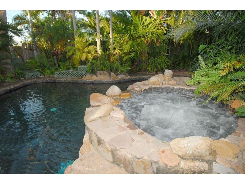 50 Bainbridge Street, Heatley QLD 4814