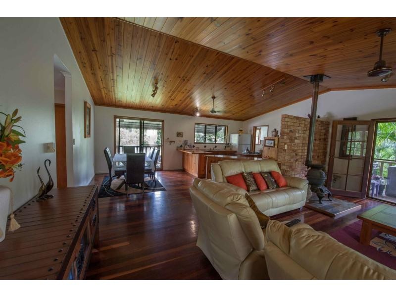 33 Moodys Road, Hervey Range QLD 4817