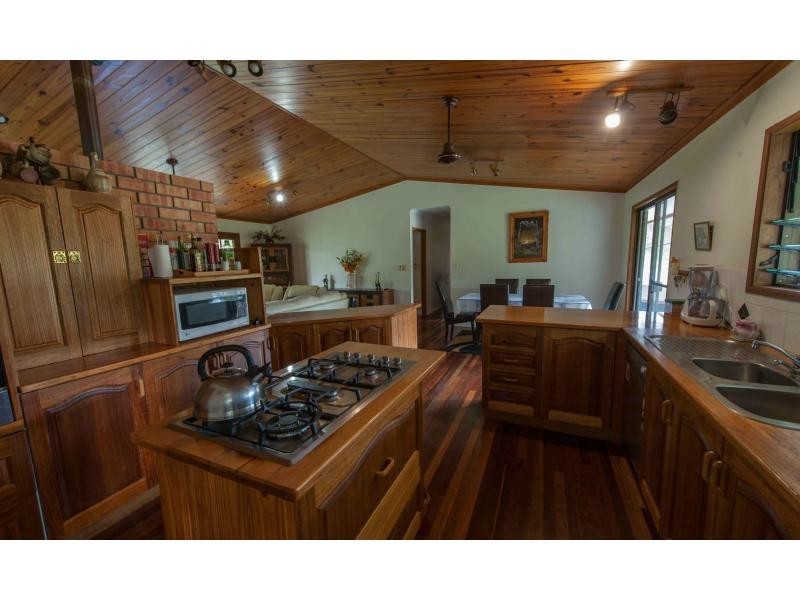 33 Moodys Road, Hervey Range QLD 4817