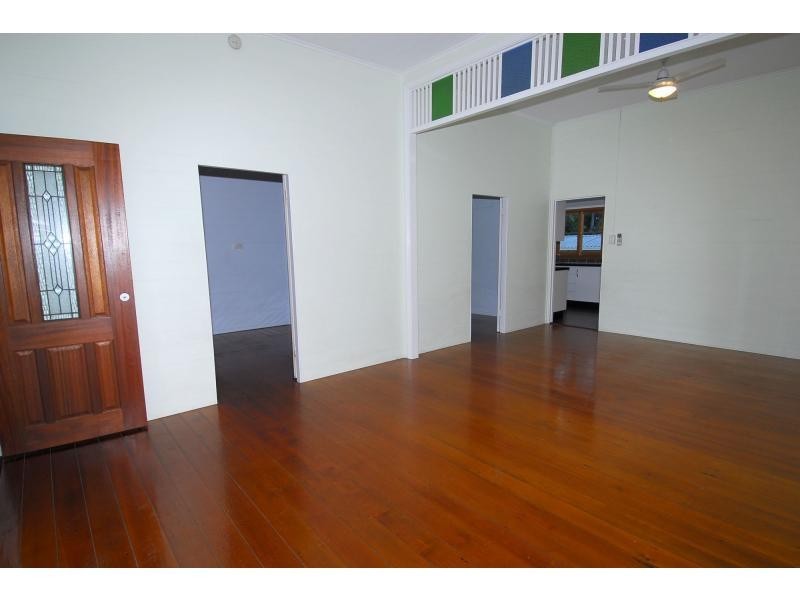 55 Perkins Street, South Townsville QLD 4810