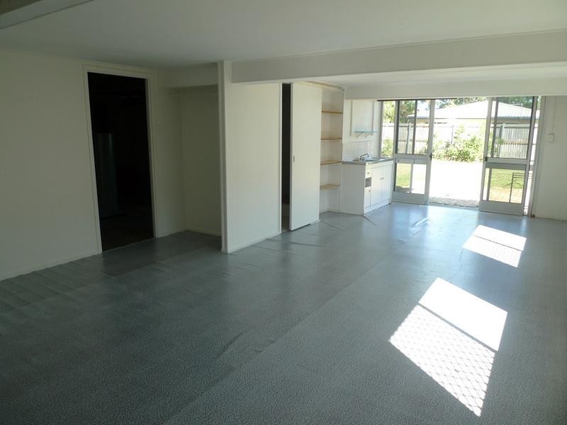 35 Churinga Street, Kirwan QLD 4817