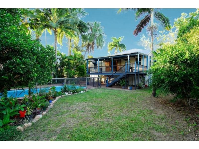 15 Clayton Street, Hermit Park QLD 4812