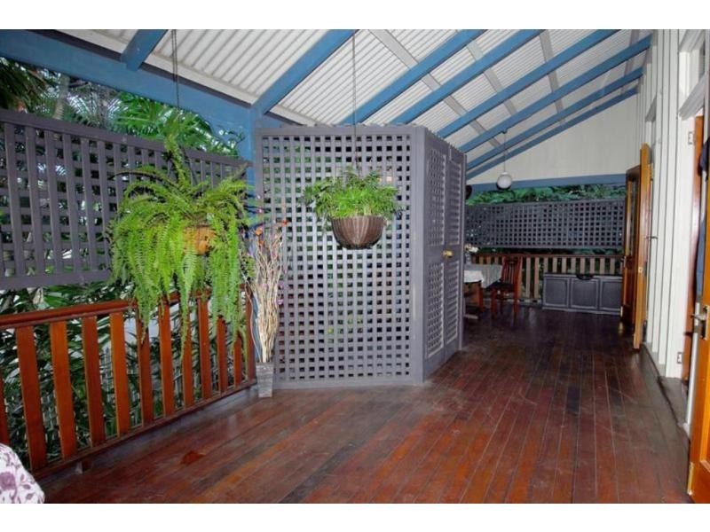 15 Clayton Street, Hermit Park QLD 4812