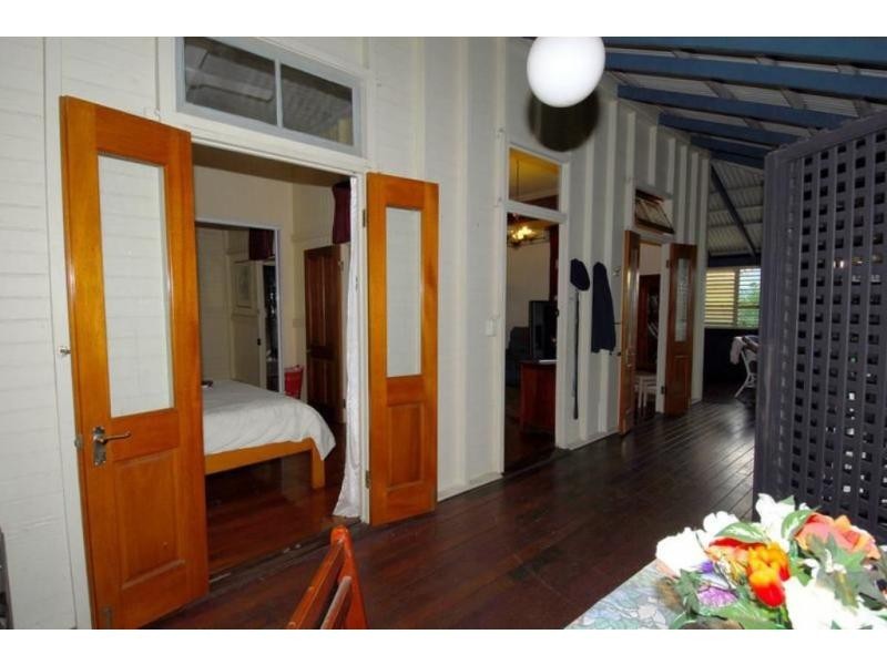 15 Clayton Street, Hermit Park QLD 4812