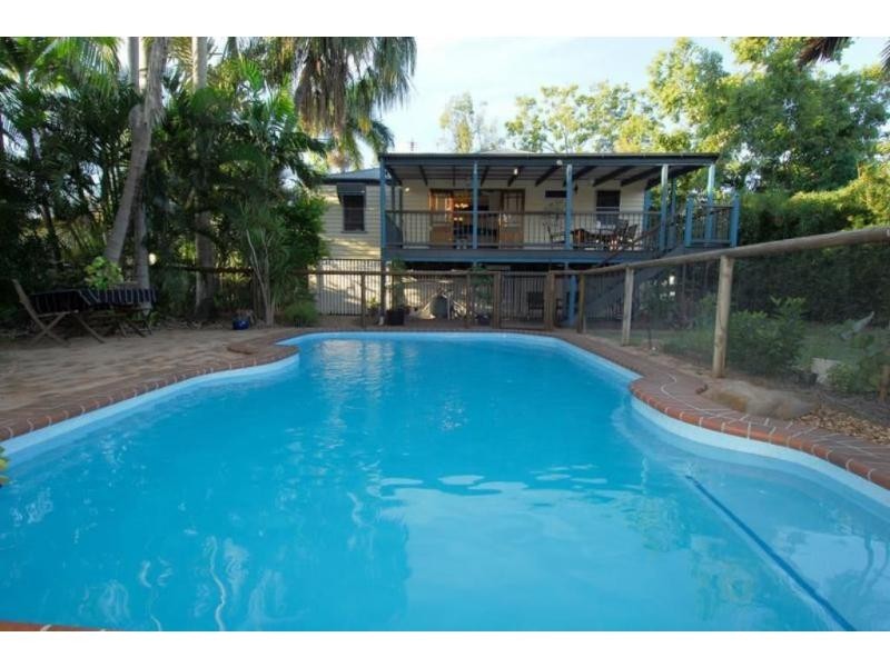 15 Clayton Street, Hermit Park QLD 4812