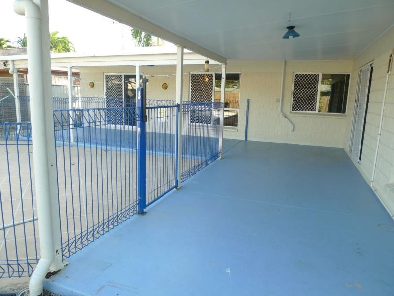 2 Crispin Court, Kirwan QLD 4817