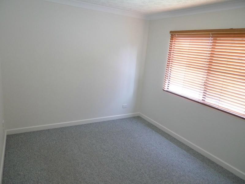 101 Railway Avenue, Railway Estate QLD 4810