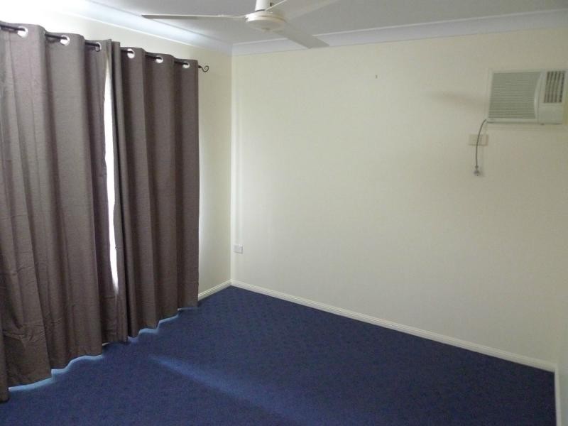 54 Riverbend Drive, Douglas QLD 4814