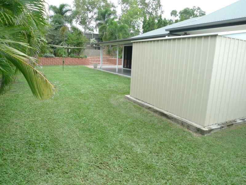 54 Riverbend Drive, Douglas QLD 4814