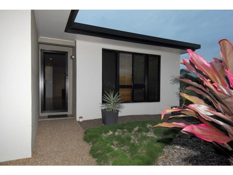 5 Lyrebird Lane, Kalynda Chase, Bohle Plains QLD 4817