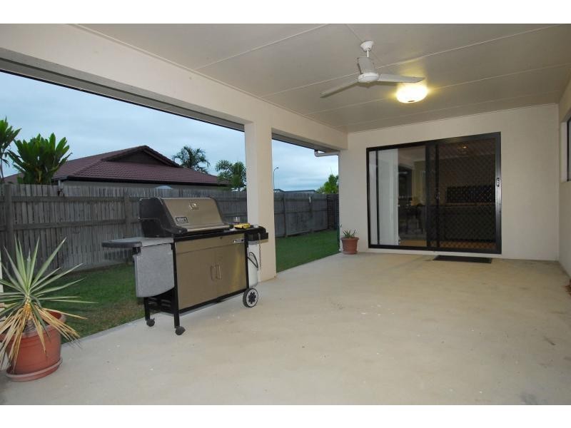 5 Lyrebird Lane, Kalynda Chase, Bohle Plains QLD 4817