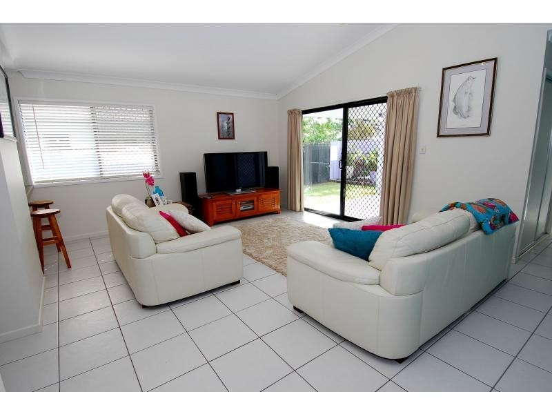 33 River Boulevard, Idalia QLD 4811