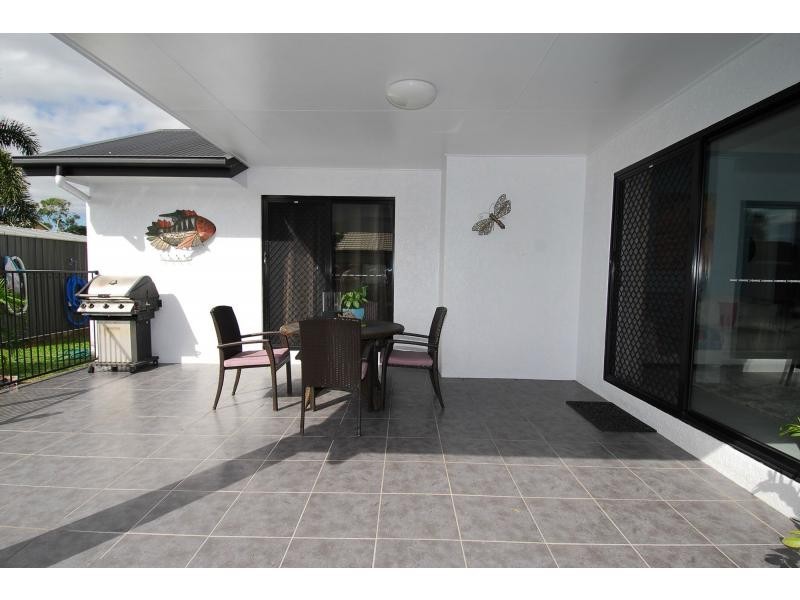 33 River Boulevard, Idalia QLD 4811