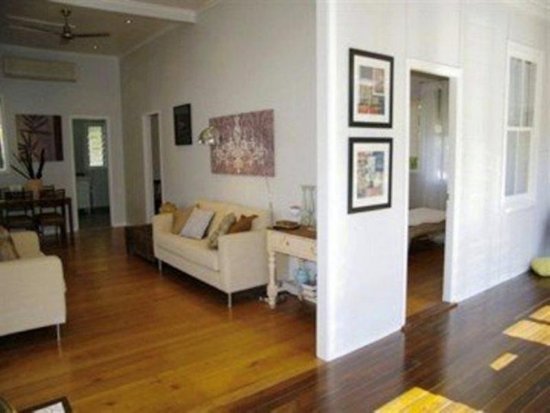 47 Sherriff Street, Hermit Park QLD 4812