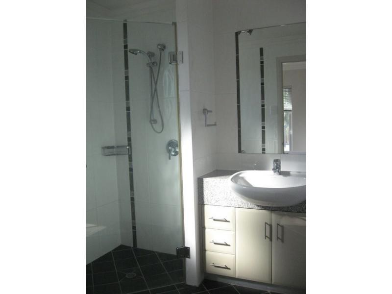 4/120 The Strand, North Ward QLD 4810