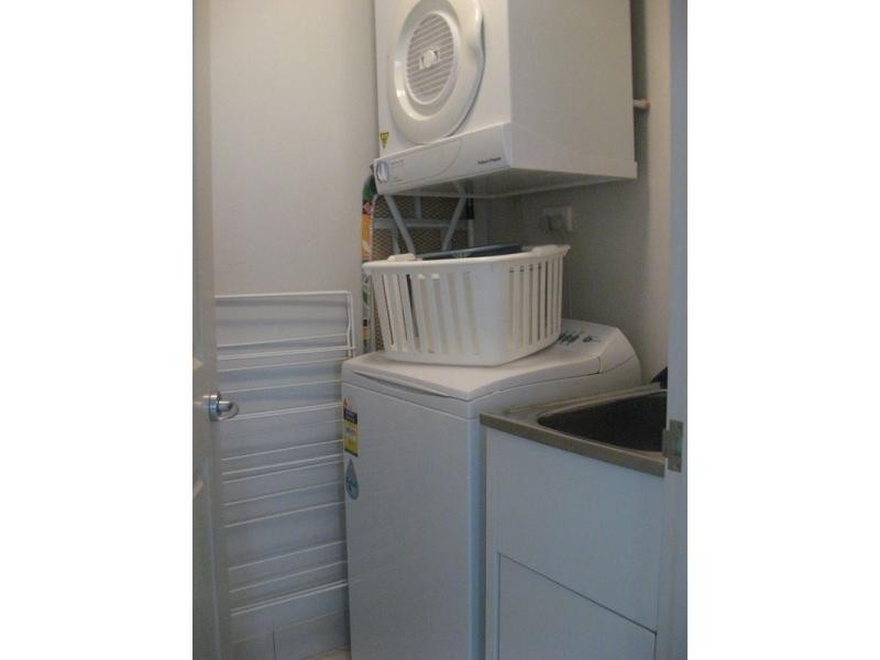 4/120 The Strand, North Ward QLD 4810