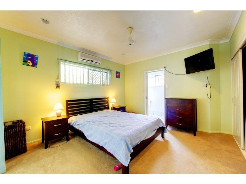 10 Colchester Crescent, Kirwan QLD 4817