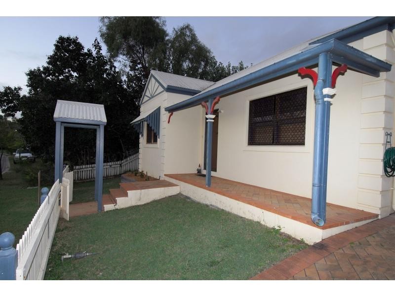 18 Southern Cross Circuit, Douglas QLD 4814