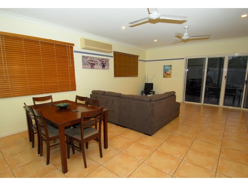 18 Southern Cross Circuit, Douglas QLD 4814