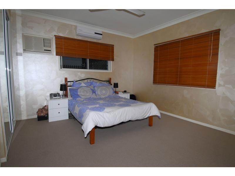 18 Southern Cross Circuit, Douglas QLD 4814