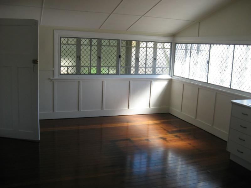 23 Lowth Street, Rosslea QLD 4812