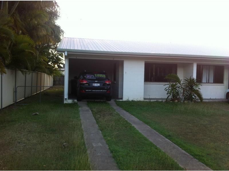 1/223 Pinnacle Drive, Rasmussen QLD 4815
