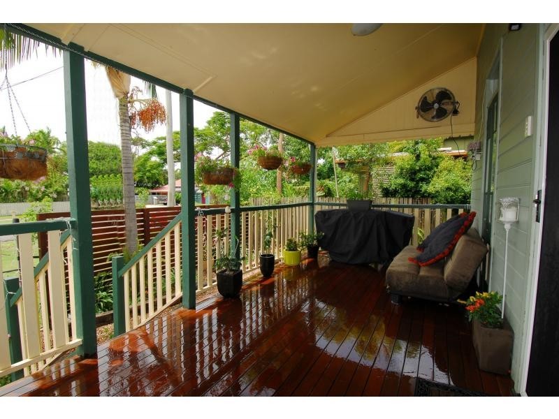 54 Davidson Street, South Townsville QLD 4810