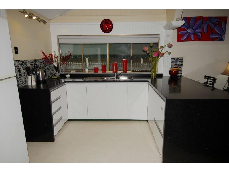 54 Davidson Street, South Townsville QLD 4810