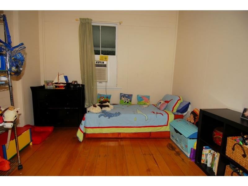 54 Davidson Street, South Townsville QLD 4810