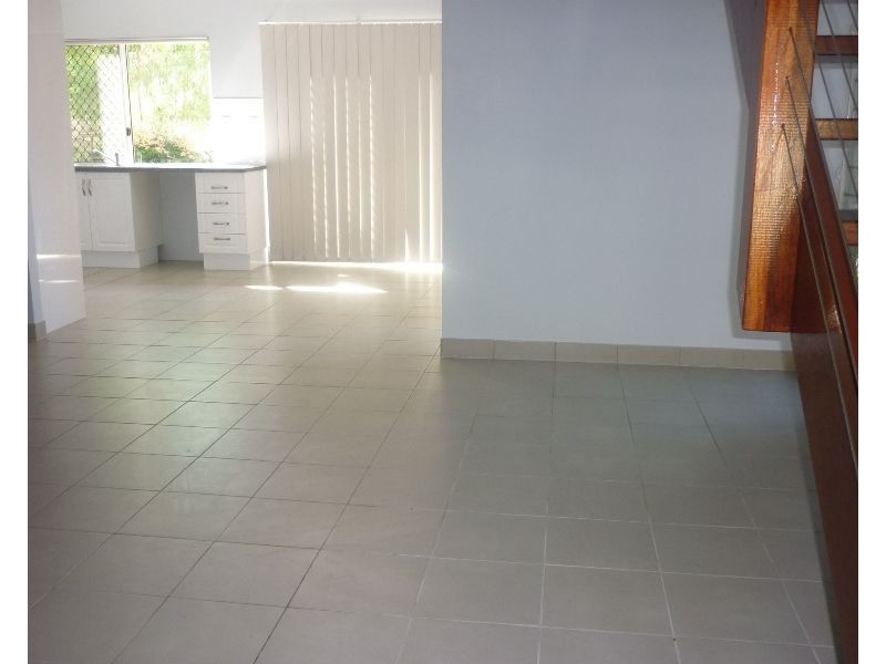 4/40 Diprose Street, Pimlico QLD 4812