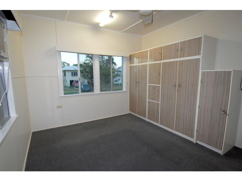 50 Halstead Street, Gulliver QLD 4812