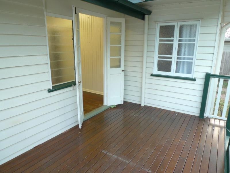 57 Rose Street, North Ward QLD 4810