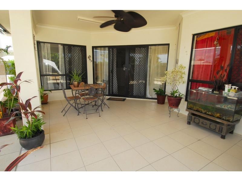 10 Riverstone Court, Mount Louisa QLD 4814