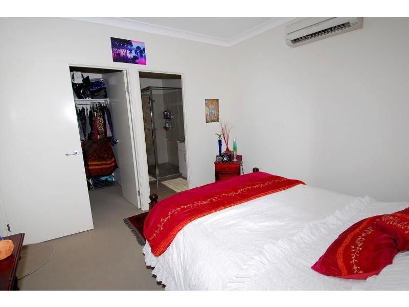 10 Riverstone Court, Mount Louisa QLD 4814