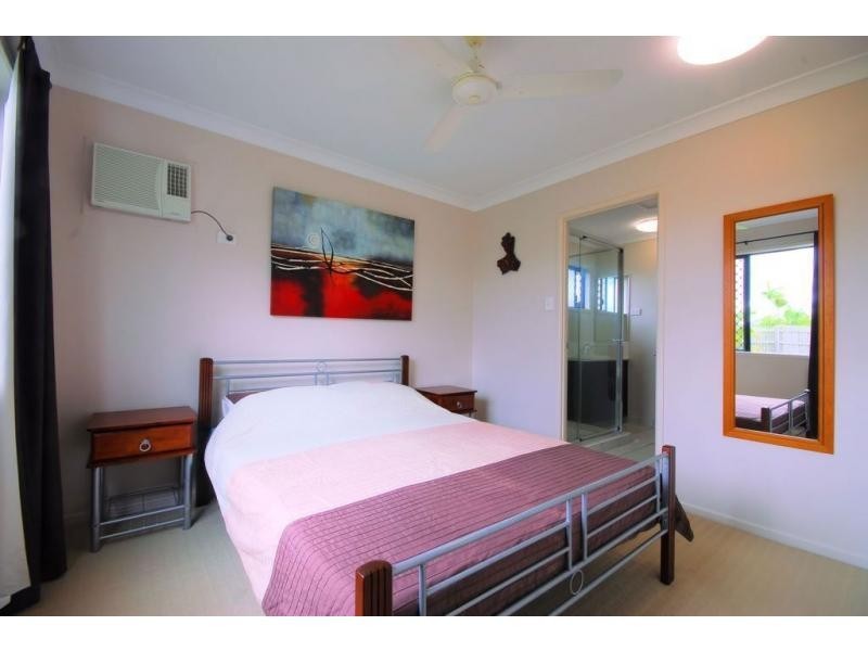 16 Wexford Crescent, Mount Low QLD 4818