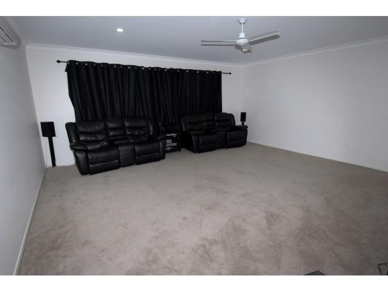 14 Lores Court, Jensen QLD 4818