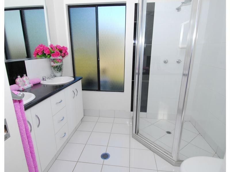 14 Lores Court, Jensen QLD 4818