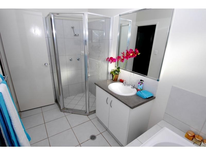 14 Lores Court, Jensen QLD 4818