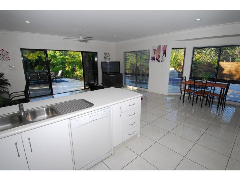 14 Lores Court, Jensen QLD 4818