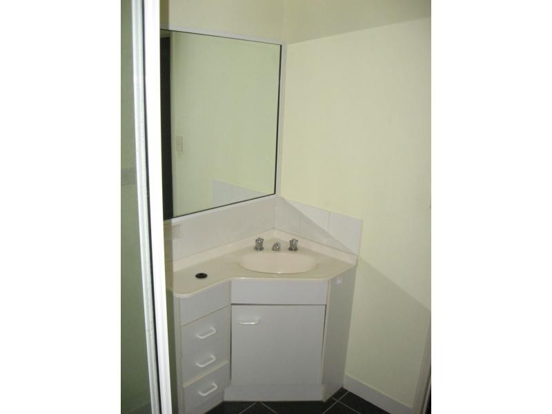 6/58 Ninth Avenue, Railway Estate QLD 4810