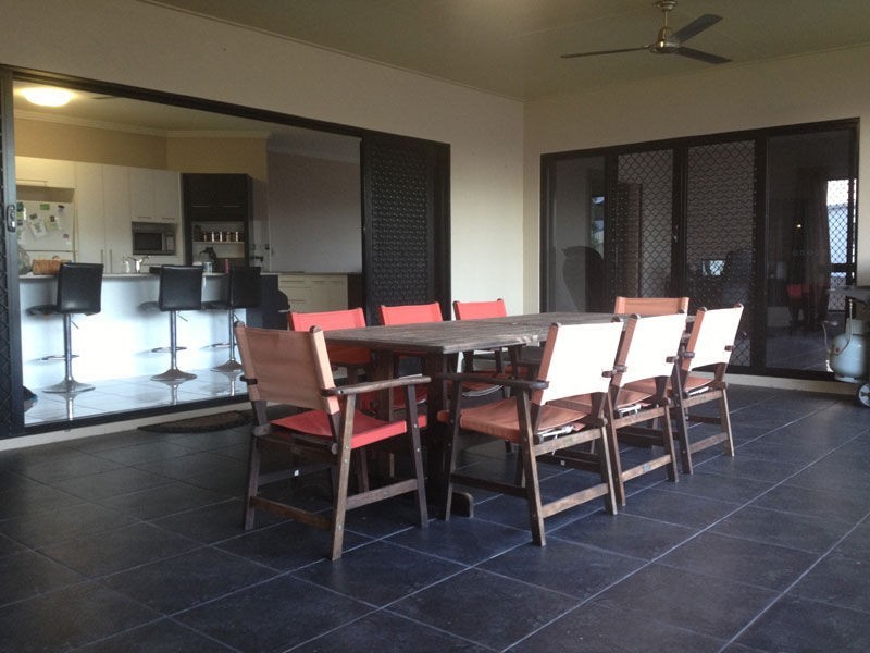 14 Genesta Court, Bushland Beach QLD 4818