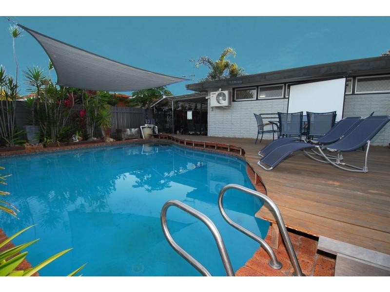 4 Armit Street, Aitkenvale QLD 4814