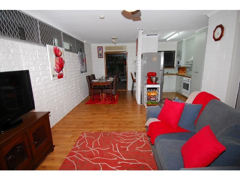 4 Armit Street, Aitkenvale QLD 4814