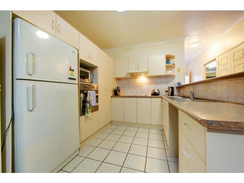 16/17 Canterbury Road, Kirwan QLD 4817