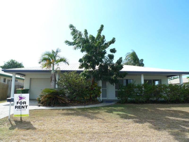 3 Lornsleigh Street, Mount Louisa QLD 4814