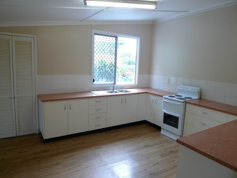 28B Roberts Street, Hermit Park QLD 4812