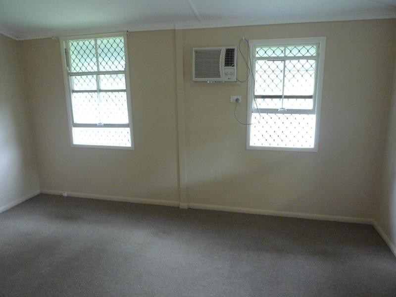 28B Roberts Street, Hermit Park QLD 4812